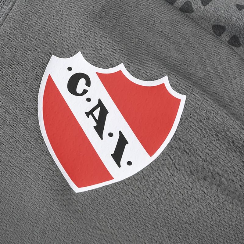 1073560-005-3.jpg