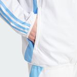 image-3f0e2eee50d748f9bb4dfb3ac3554c36