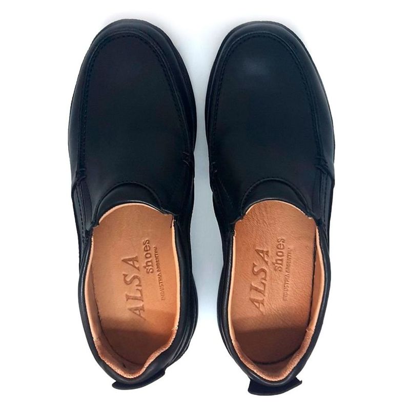 MOC0018-NEG-3.jpg