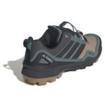 6JQ9929-000-6.jpg