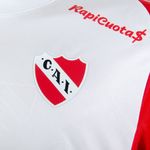 69135101-000-3.jpg