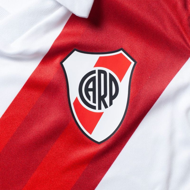 Conjunto de bebe de river online plate