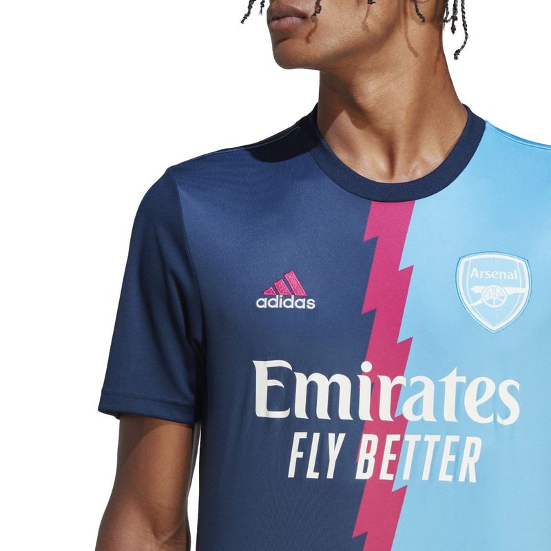 Arsenal 2025 adidas shirt